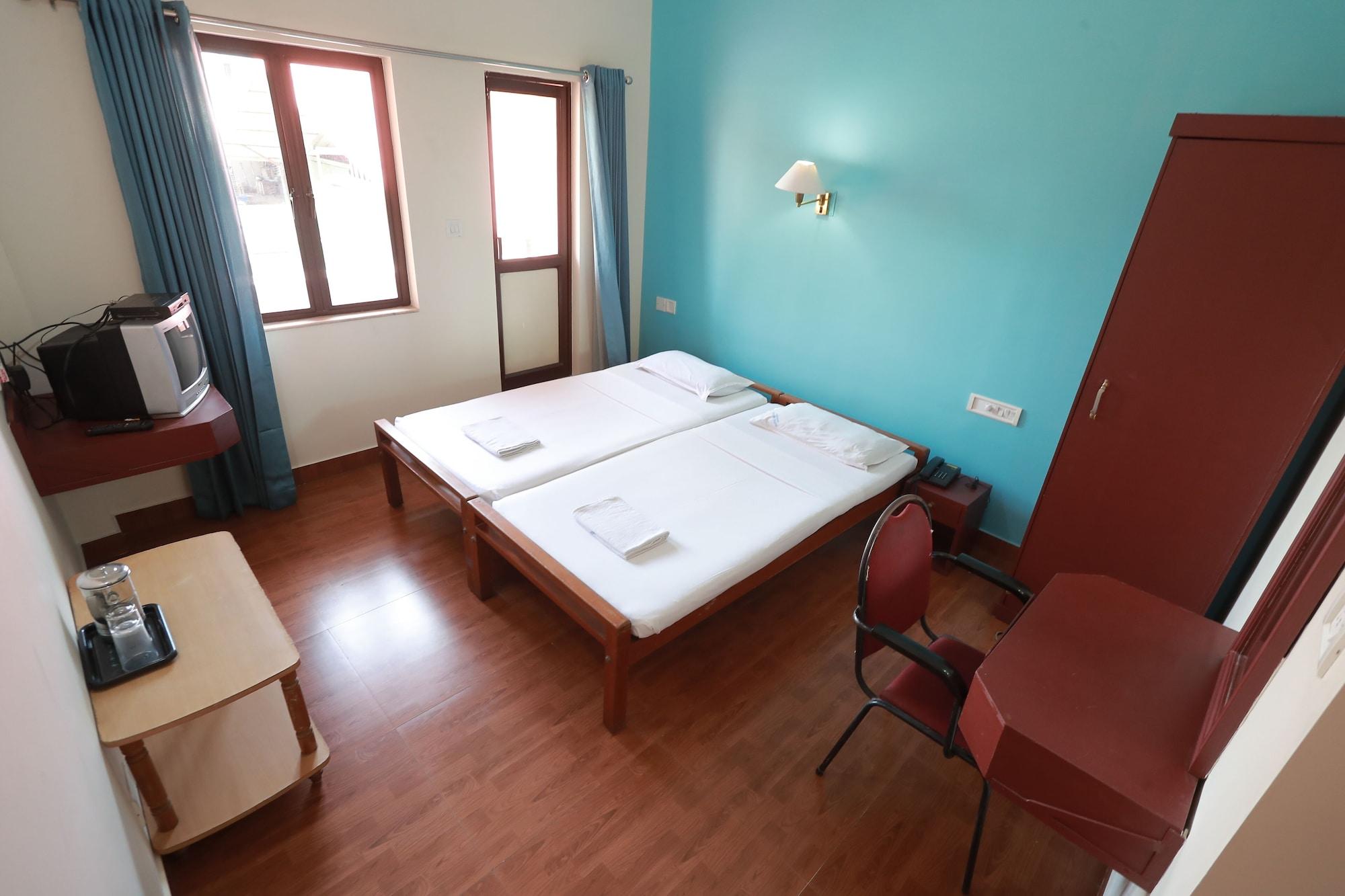 Hotel Srinivas Kochi Exterior photo